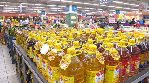 我區(qū)多家超市積極行動，全力保障糧油供應(yīng)充足穩(wěn)定